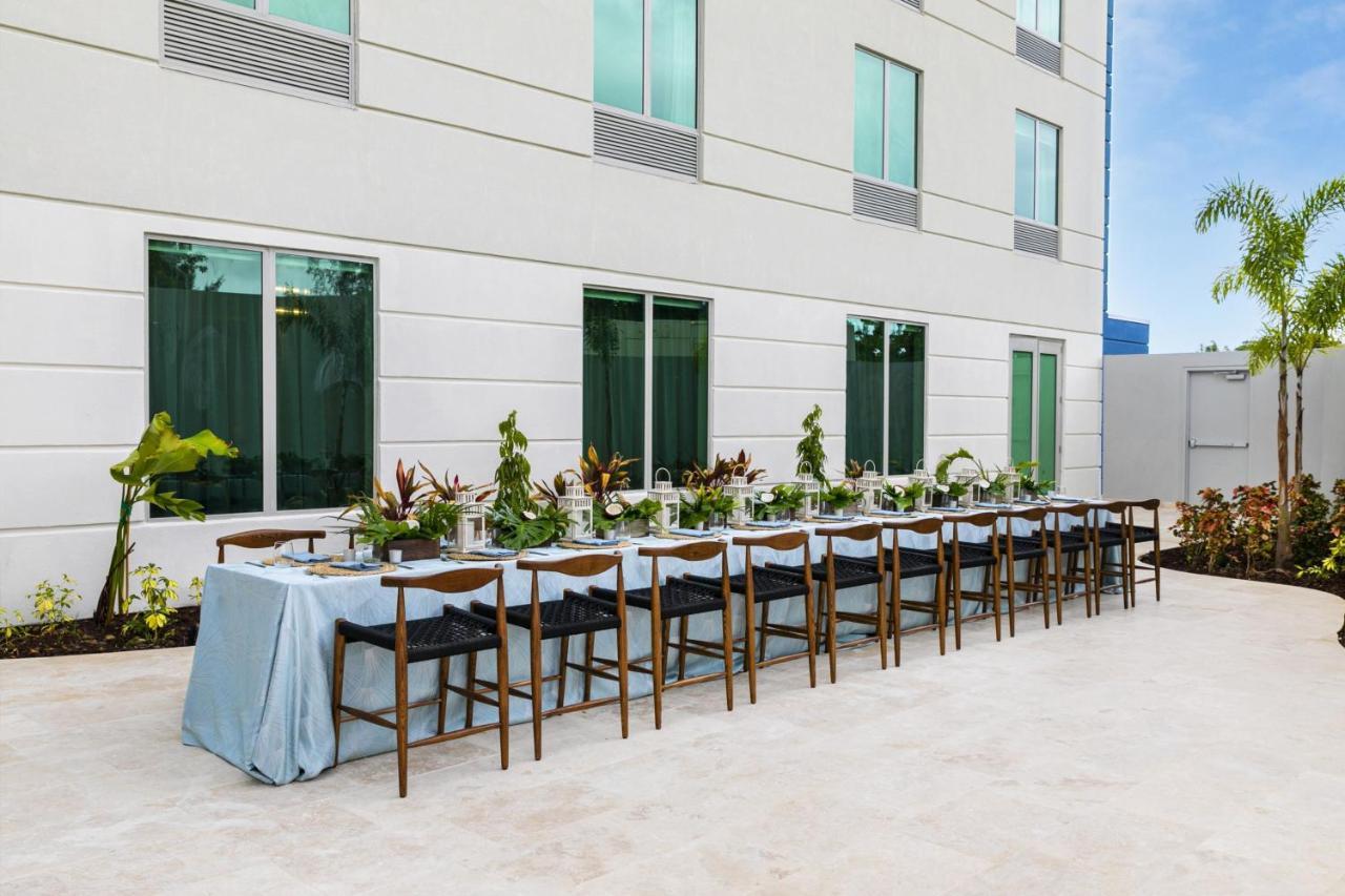 Fairfield By Marriott Luquillo Beach Exterior foto